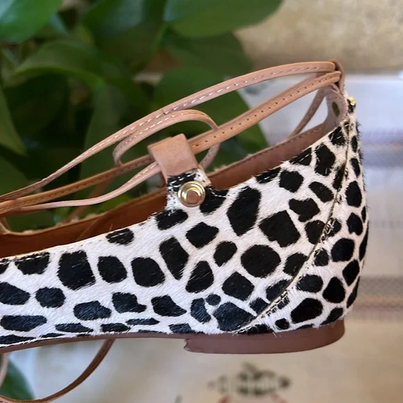 Halogen Women’s Leather Haowen Cheetah Print Fur Pointy Toe Strap Flats Size 7.5 - Picture 12 of 16